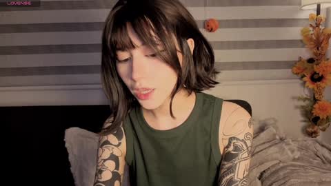 Snapshot of midori__san chatting on 12-04-25, 01:04 midori__san online show from 12-04-25, 01:04