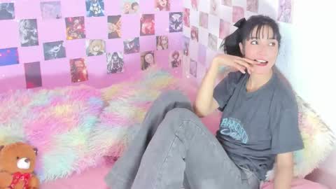 Snapshot of midori_bak_ chatting on 11-25-25, 06:19 Sara online show from 11-25-25, 06:19