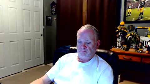 midwestdad09 online show from 11-30-25, 10:41