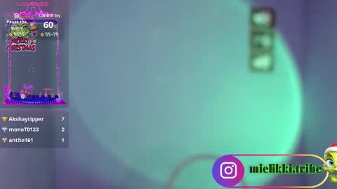 mielikki01 online show from 12-31-24, 01:47