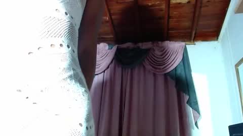 mielsquirt online show from 11-22-25, 07:29