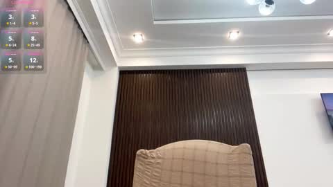 Snapshot of mieshasegura chatting on 12-04-25, 04:16 Mia online show from 12-04-25, 04:16