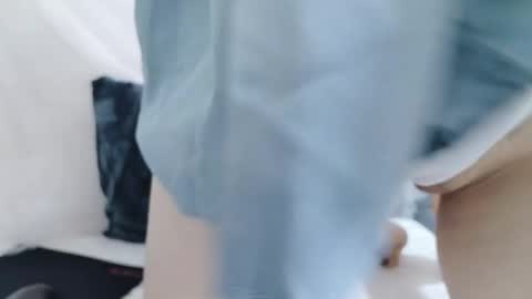 Mie online show from 11-04-25, 01:16