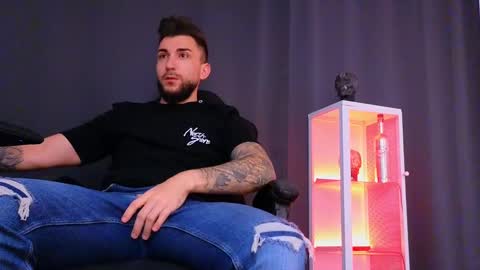 MightyAaron online show from 02-06-25, 03:16