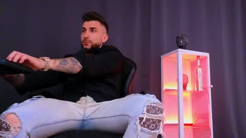 MightyAaron online show from 02-07-25, 11:45