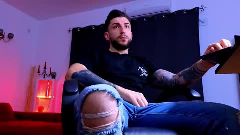 MightyAaron online show from 02-10-26, 05:22