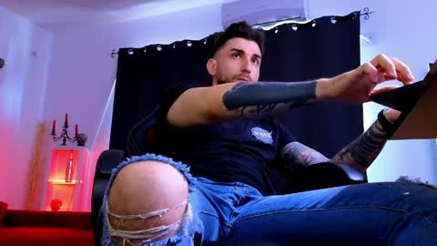 MightyAaron online show from 03-27-26, 08:26