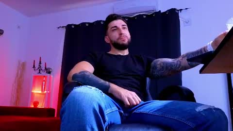 Snapshot of mightyaaron chatting on 07-19-26, 03:10 MightyAaron online show from 07-19-26, 03:10