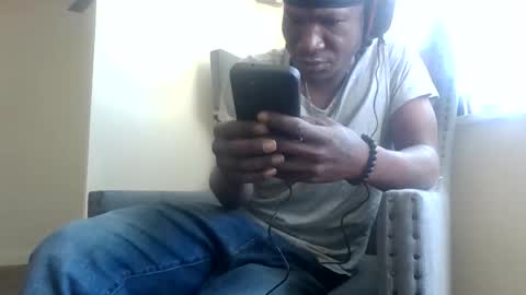 Mightymandingo online show from 05-05-26, 04:15