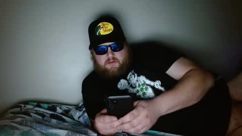 Miggy online show from 03-09-26, 01:31