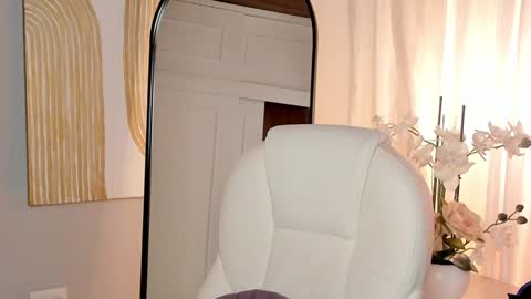 Snapshot of mihailleroy chatting on 01-14-25, 02:50 MIHAIL LEROY finally independent model online show from 01-14-25, 02:50