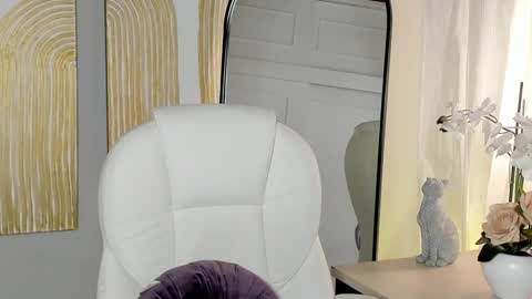 Snapshot of mihailleroy chatting on 01-15-25, 02:38 MIHAIL LEROY finally independent model online show from 01-15-25, 02:38