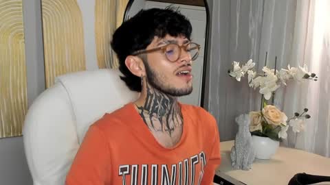 Snapshot of mihailleroy chatting on 02-01-25, 02:26 MIHAIL LEROY finally independent model online show from 02-01-25, 02:26