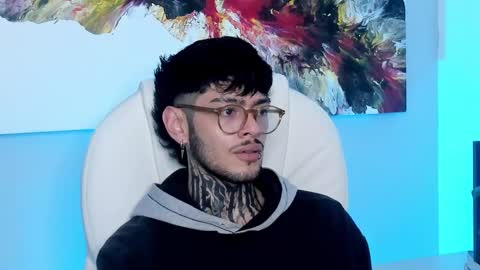 Snapshot of mihailleroy chatting on 02-12-25, 04:33 MIHAIL LEROY finally independent model online show from 02-12-25, 04:33