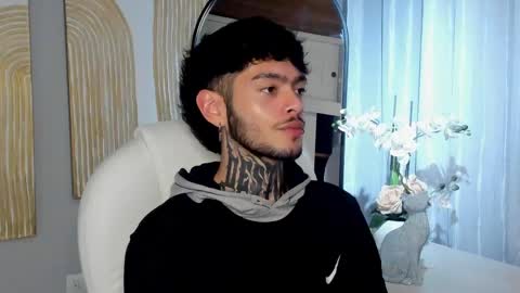 Snapshot of mihailleroy chatting on 02-21-25, 12:49 MIHAIL LEROY finally independent model online show from 02-21-25, 12:49