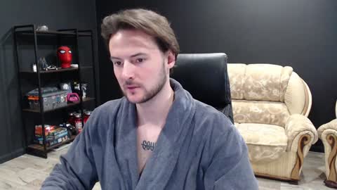 Snapshot of mihasikd chatting on 01-30-25, 12:27 Misha Winchester online show from 01-30-25, 12:27