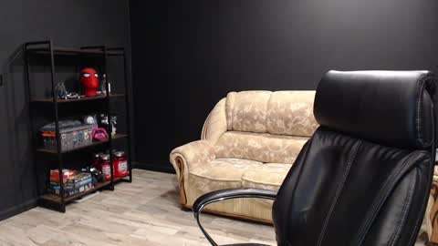 Snapshot of mihasikd chatting on 02-05-25, 03:52 Misha Winchester online show from 02-05-25, 03:52