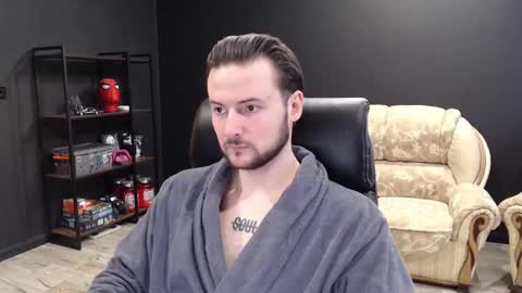 Snapshot of mihasikd chatting on 02-12-25, 10:56 Misha Winchester online show from 02-12-25, 10:56