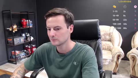 Snapshot of mihasikd chatting on 09-17-25, 12:18 Misha Winchester online show from 09-17-25, 12:18