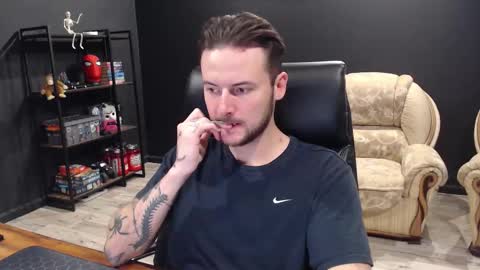 Misha Winchester online show from 11-06-25, 08:48