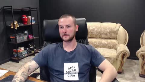 Misha Winchester online show from 05-30-26, 04:15