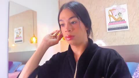 Miia online show from 04-09-26, 11:59