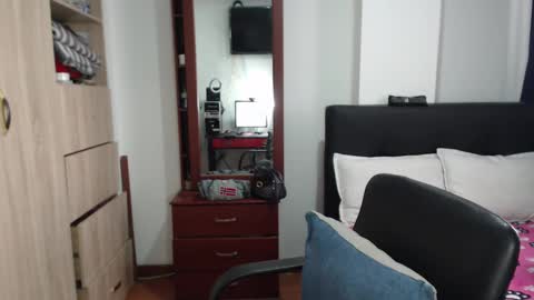  miia big1boobs online show from 03-04-25, 06:29