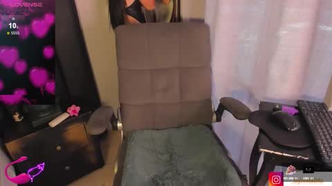 Snapshot of miia_bratz chatting on 10-02-25, 08:49 miia_bratz online show from 10-02-25, 08:49
