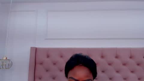 Miia Schwarz  online show from 09-11-25, 05:13