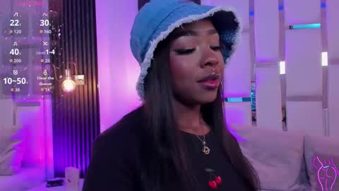 Miia Schwarz  online show from 10-23-25, 12:32