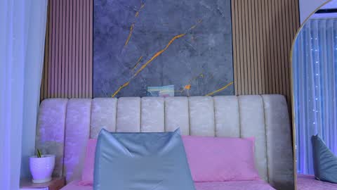 miia scoott  online show from 04-08-26, 11:54