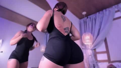 Snapshot of miia_sttone chatting on 02-26-26, 02:49 miia_sttone online show from 02-26-26, 02:49