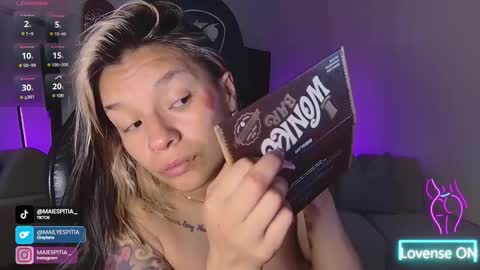 Snapshot of miiaaaa_ chatting on 02-19-26, 10:44 You can tell me Mai online show from 02-19-26, 10:44