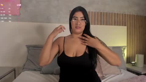 MIAH PARKER online show from 12-01-25, 02:11