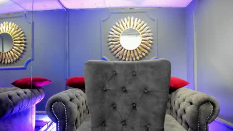 Snapshot of miilu__1 chatting on 12-12-24, 03:32 miilu online show from 12-12-24, 03:32