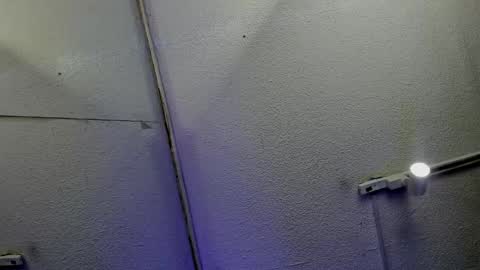 Snapshot of miilu__1 chatting on 12-15-24, 10:50 miilu online show from 12-15-24, 10:50