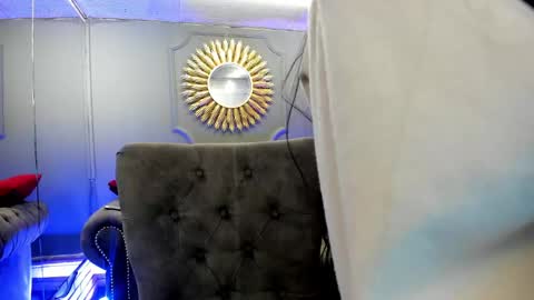 Snapshot of miilu__1 chatting on 02-16-25, 03:37 miilu online show from 02-16-25, 03:37