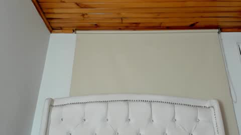 Scarlett online show from 12-29-24, 01:02