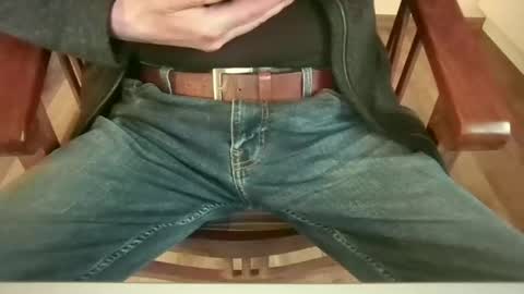 mik online show from 10-24-25, 02:02