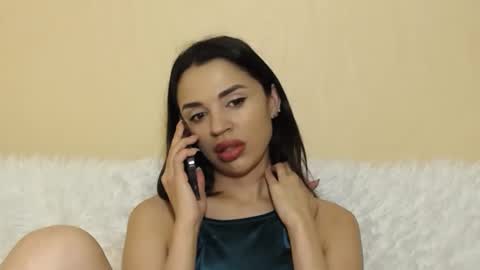 Mika online show from 03-03-25, 05:29