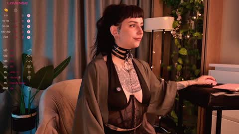 mika_moon_ online show from 12-09-24, 07:18