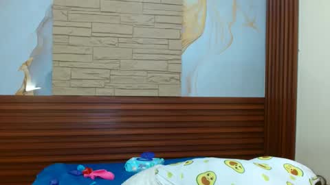 mikaela303av online show from 10-01-25, 04:29