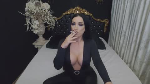 Mikaela online show from 11-27-25, 04:36