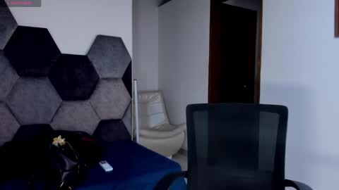 Mikaela blondie bigass online show from 05-17-26, 05:31