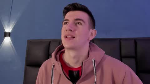 mikael online show from 11-14-25, 04:11