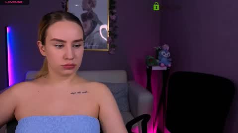 Mika online show from 02-04-26, 08:36