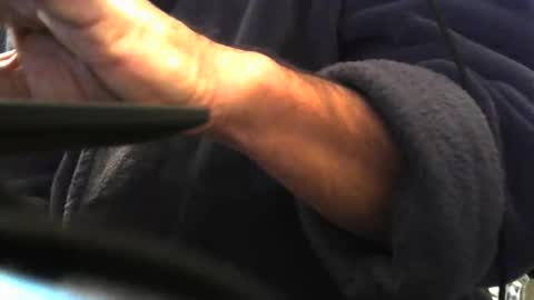 Snapshot of mike26051 chatting on 01-05-26, 05:27 mike26051 online show from 01-05-26, 05:27