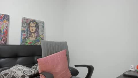 mike3xxx online show from 10-22-25, 02:12