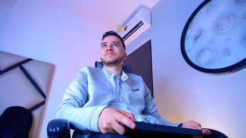 Mike  online show from 12-05-25, 12:03