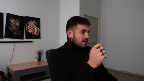 MIKE PLATANO online show from 09-10-25, 05:51